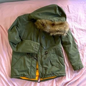 I am selling this Ten Sixty Sherman coat. Very warm and goes with anything!